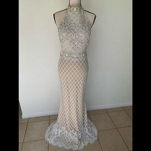 Luxury Ivory Beaded Halter Mermaid Gown Backless Couture Formal Dress Size 4